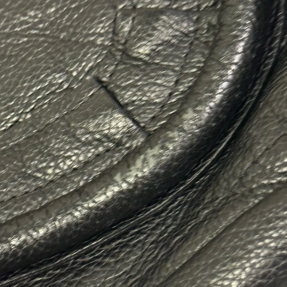 Chloe Paratay Black Elegant Black Leather Handbag - Picture 9 of 16